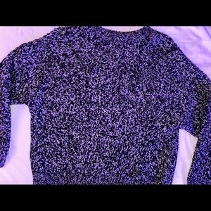 Top Shot White/Black Sweater